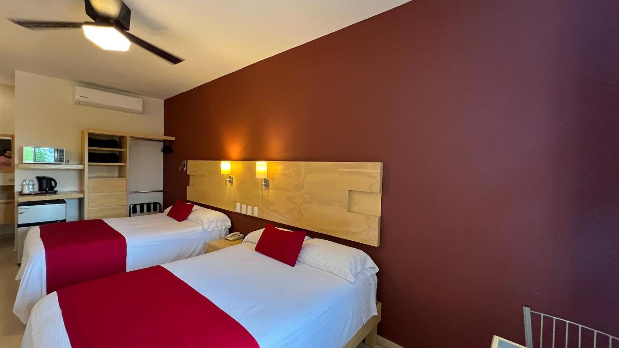 Nova Hotel Cadereyta Jiménez Zewnętrze zdjęcie