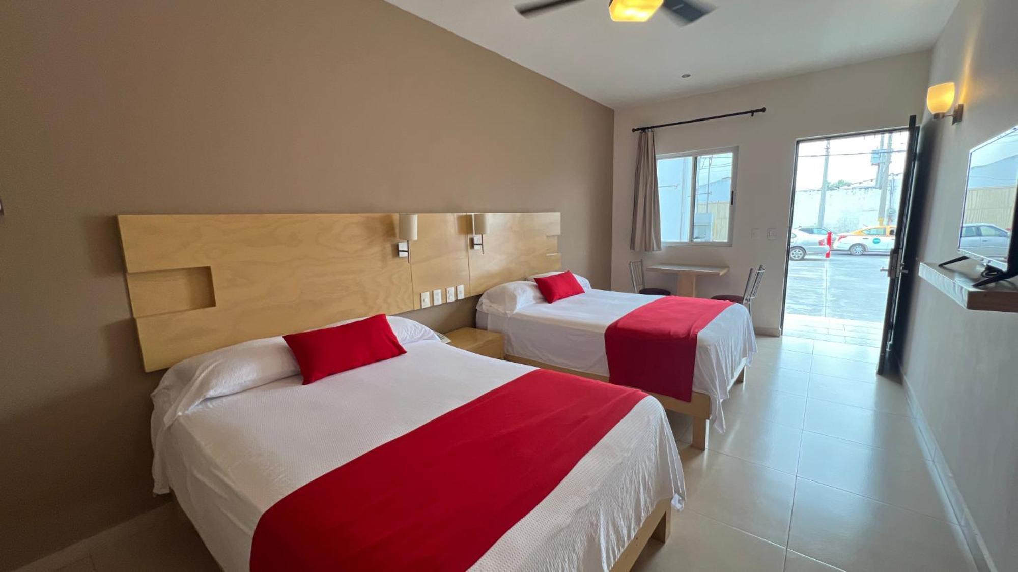 Nova Hotel Cadereyta Jiménez Zewnętrze zdjęcie
