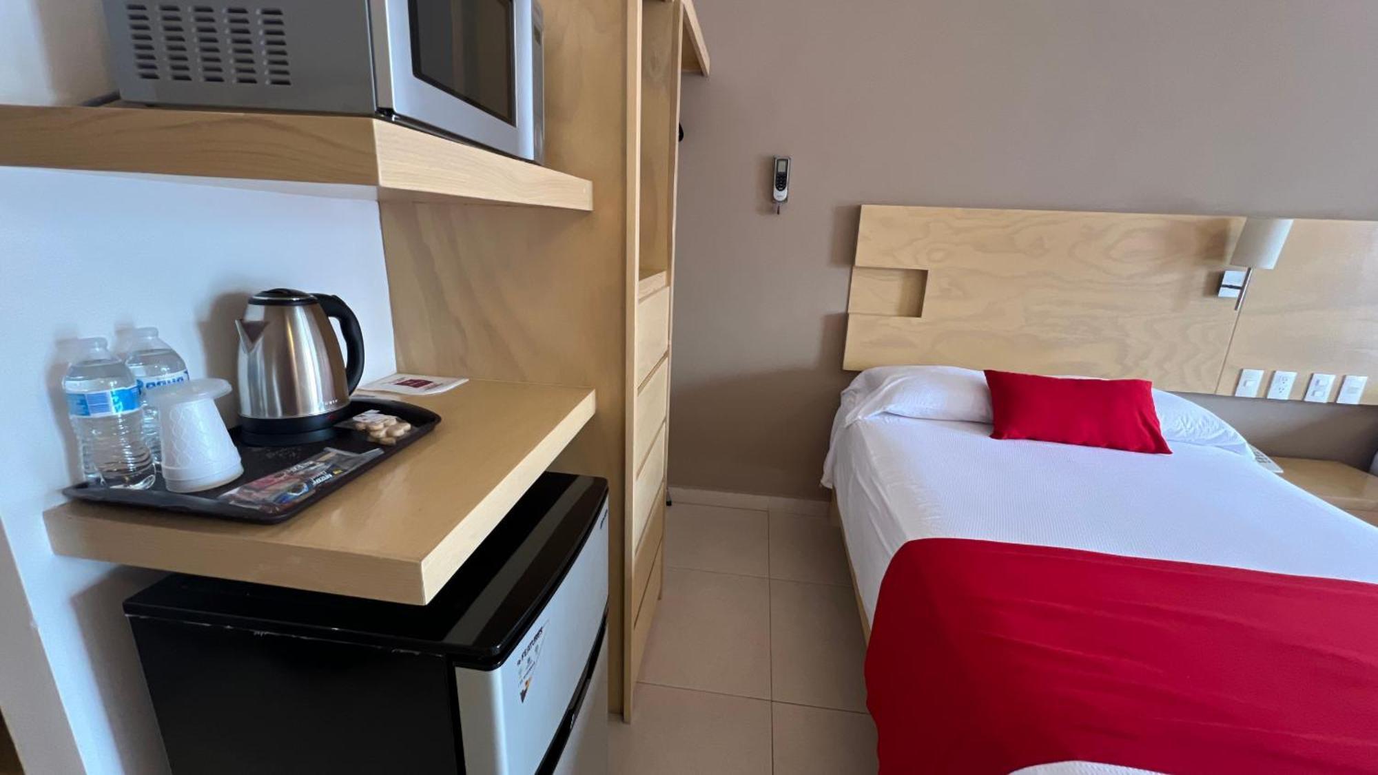Nova Hotel Cadereyta Jiménez Zewnętrze zdjęcie