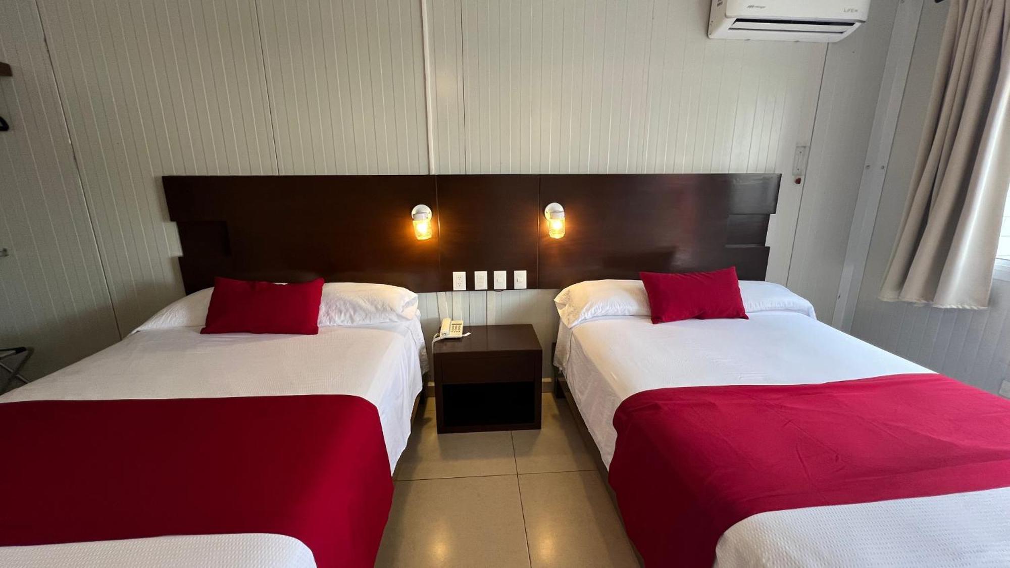 Nova Hotel Cadereyta Jiménez Zewnętrze zdjęcie