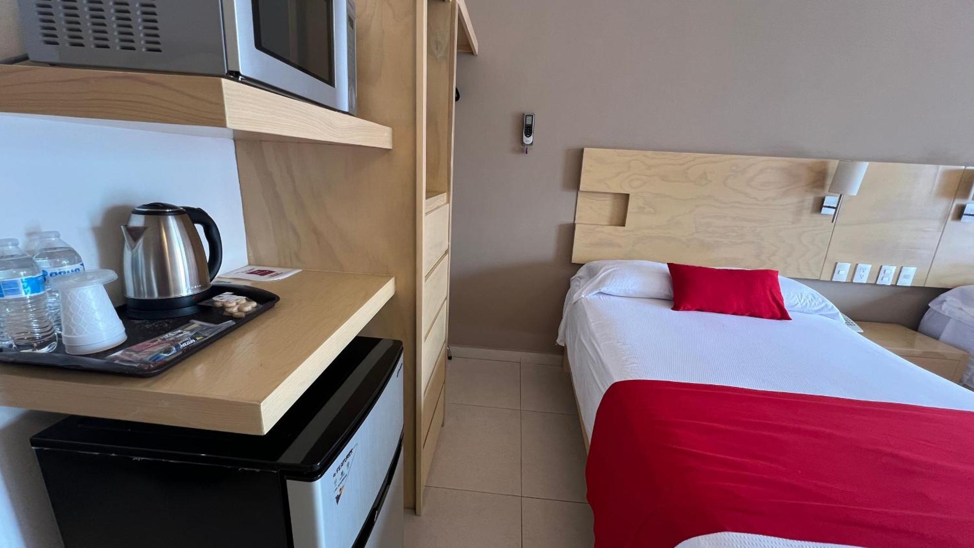 Nova Hotel Cadereyta Jiménez Zewnętrze zdjęcie