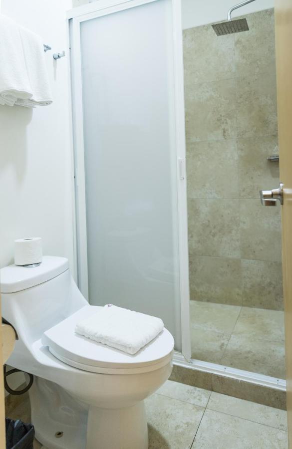 Nova Hotel Cadereyta Jiménez Zewnętrze zdjęcie